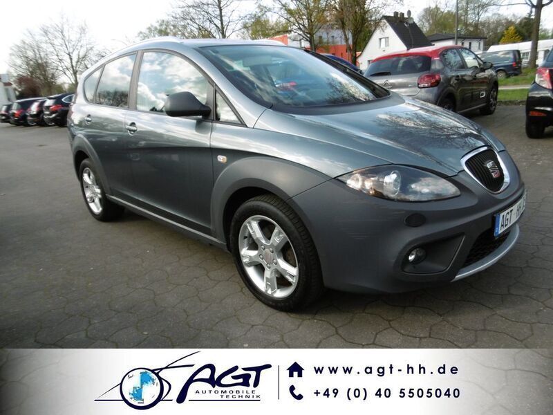 Pirineos grau Gebraucht 2014 Seat Altea XL Van / Kleinbus | 7.800 € (Etwas zu teuer) - Bild 1/4