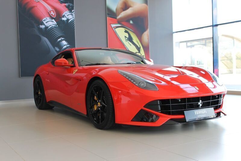 Gebraucht 2014 Ferrari F12 | 239.680 € (Teuer) - Bild 1/4
