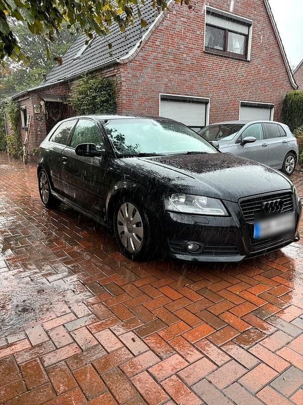 Schwarz Gebraucht 2011 Audi A3 Coupé | 4.000 € (Guter Preis) - Bild 1/4