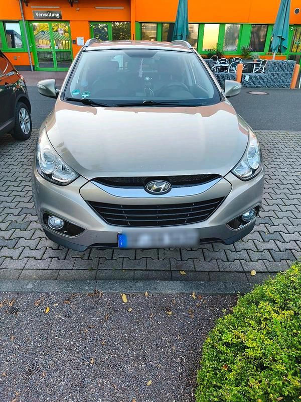 Andere farben Gebraucht 2010 Hyundai ix35 SUV | 5.500 € (Guter Preis) - Bild 1/4