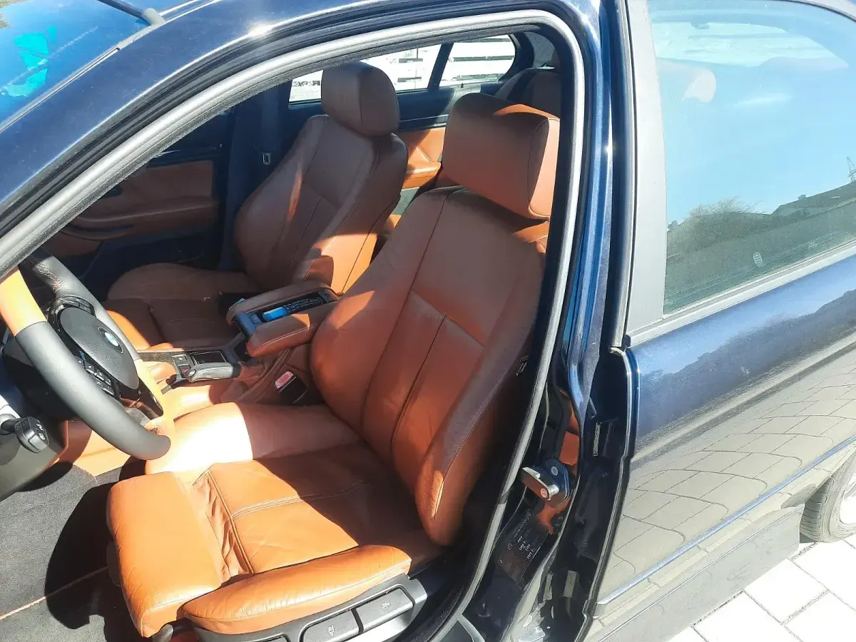 Używany BMW 520 M Sport 2003 Niebieski Sedan/Limuzyna