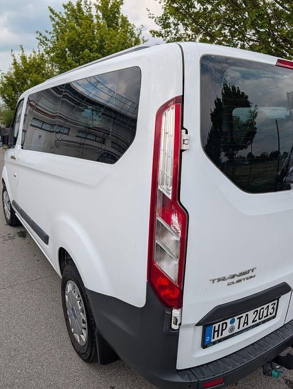 Second-hand Ford Transit Custom 155 CP (114 kW) 2013 Alb Monovolum