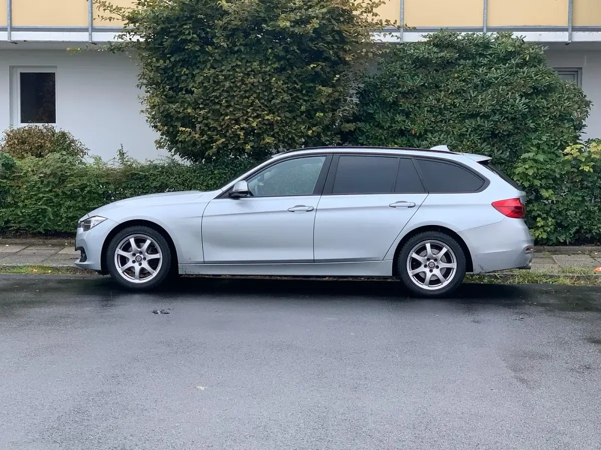 Gebraucht BMW 318 150 PS (110 kW) 2017 Kombi