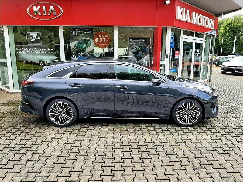 Gebraucht Kia ProCeed 140 PS (102 kW) 2024 Pentametal Kleinwagen