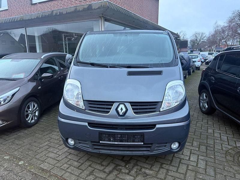 Gebraucht Renault Trafic 114 PS (83 kW) 2015 Grau Van / Kleinbus