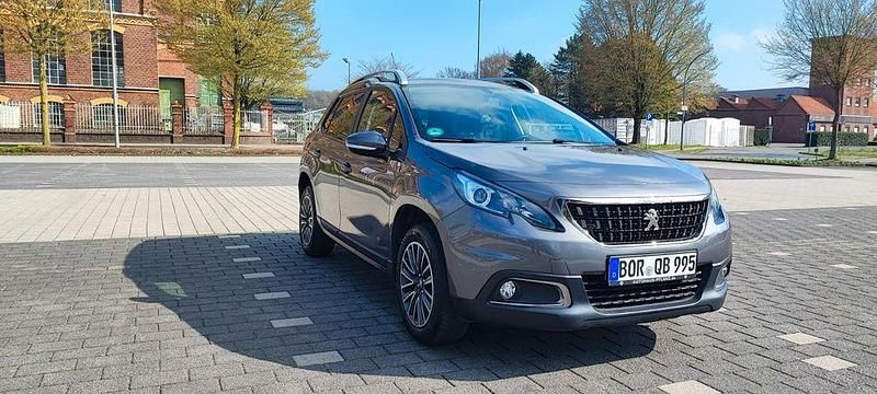Gebraucht Peugeot 2008 Active 82 PS (60 kW) 2017 Grau SUV