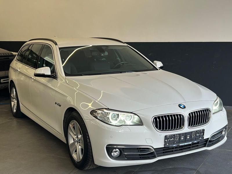 Gebraucht BMW 520 Luxury Line 190 PS (139 kW) 2014 Weiß Kombi