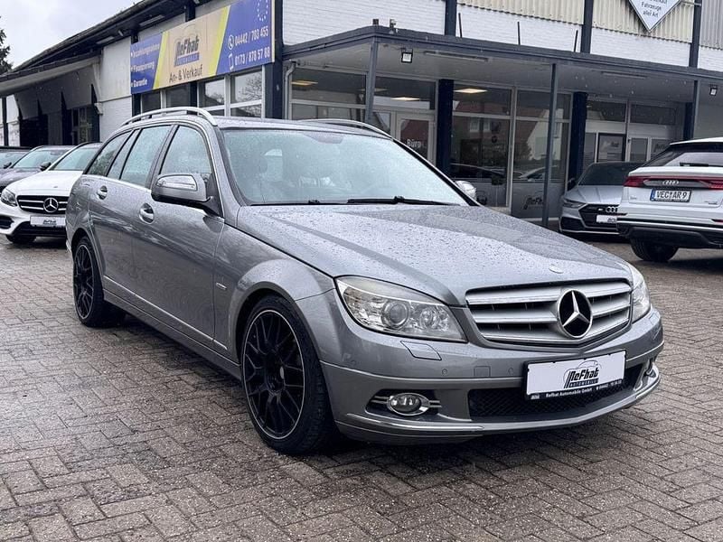 Second-hand Mercedes C220 170 CP (125 kW) 2008 Argintiu Break