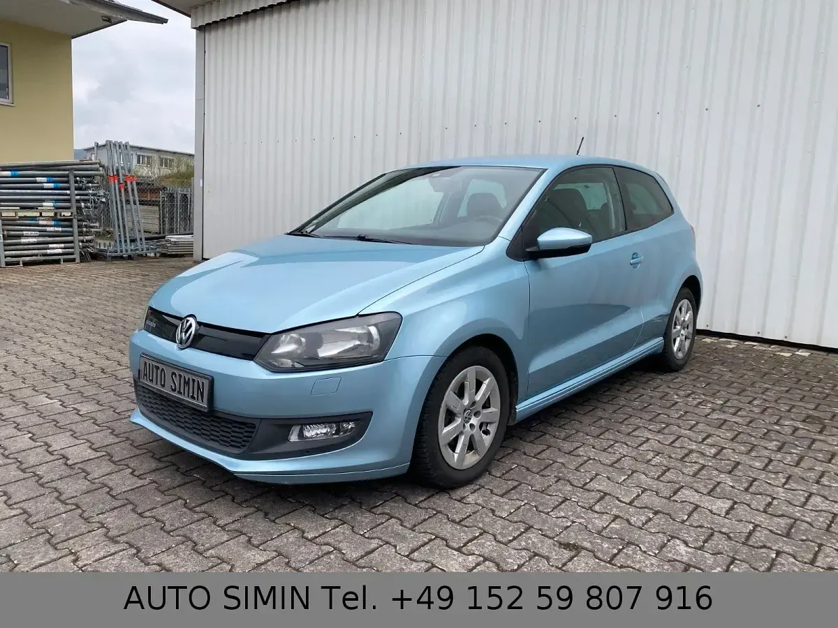 Gebraucht VW Polo 75 PS (55 kW) 2010 Blau Kleinwagen