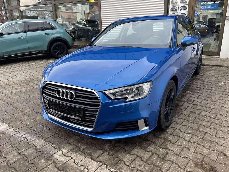Gebraucht Audi A3 150 PS (110 kW) 2020 Arablau kristalleffekt Kombi