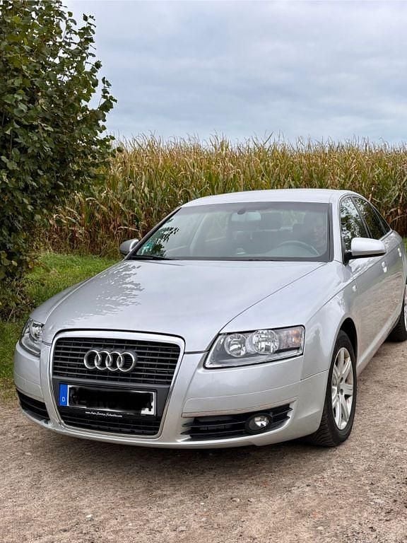 Silber Gebraucht 2006 Audi A6 Limousine | 2.800 € (Superpreis) - Bild 1/4