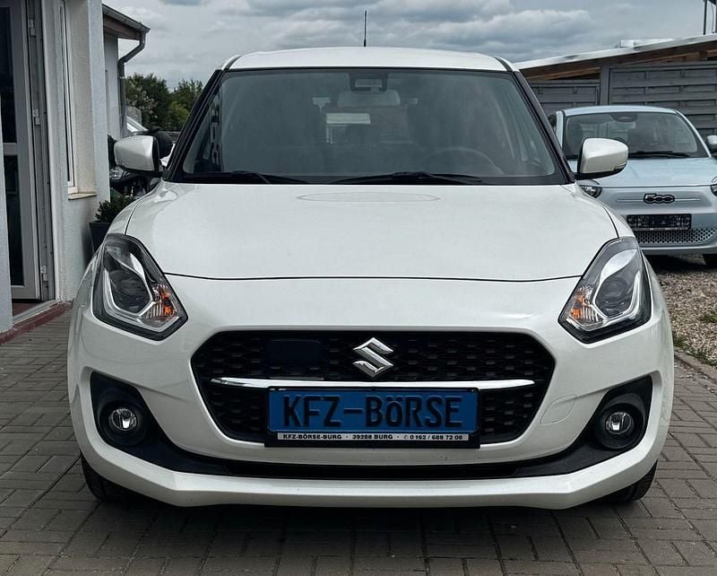 Gebraucht Suzuki Swift Comfort+ 83 PS (61 kW) 2024 Kleinwagen