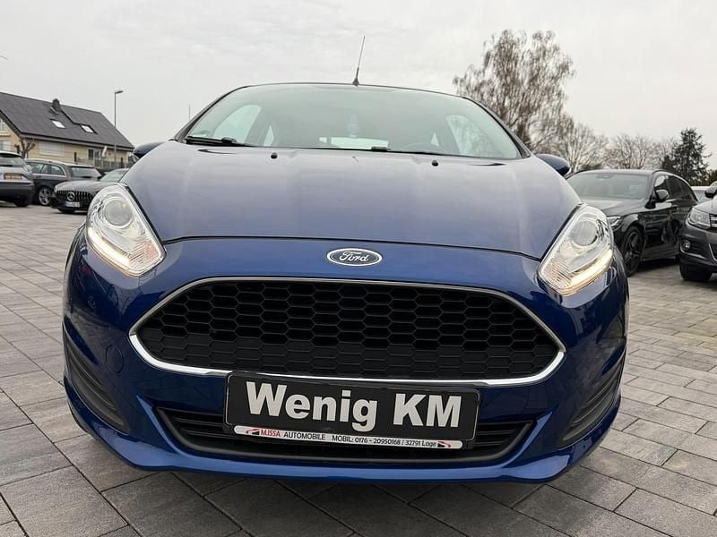 Gebraucht Ford Fiesta 59 PS (43 kW) 2017 Blau Kleinwagen
