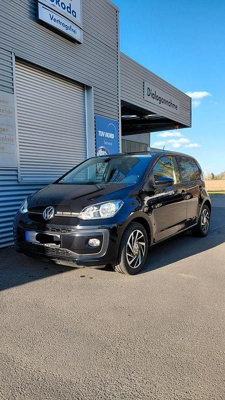 Second-hand VW up! Join 60 CP (44 kW) 2018 Negru Hatchback