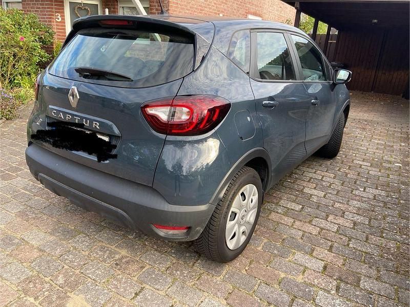 Gebraucht Renault Captur Life 91 PS (66 kW) 2019 Grau SUV