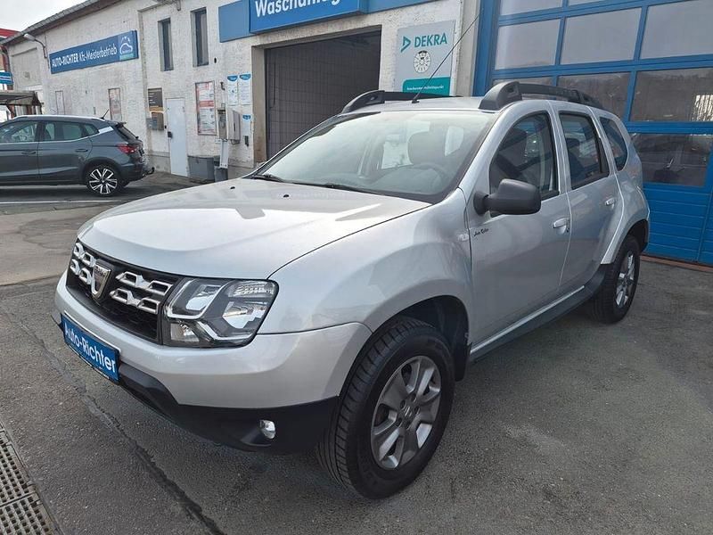 Gebraucht Dacia Duster 114 PS (83 kW) 2017 Silber SUV