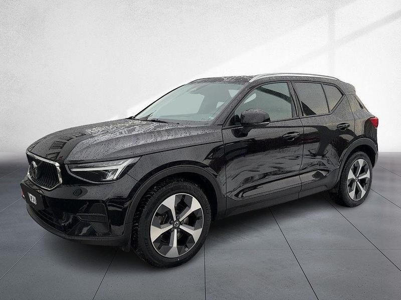 Schwarz Gebraucht 2023 Volvo XC40 Core SUV | 29.490 € (Superpreis) - Bild 1/4