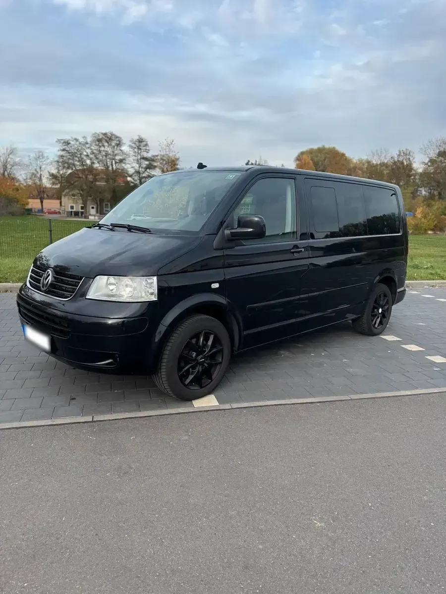 Używany VW T5 174 KM (127 kW) 2007 Czarny Van