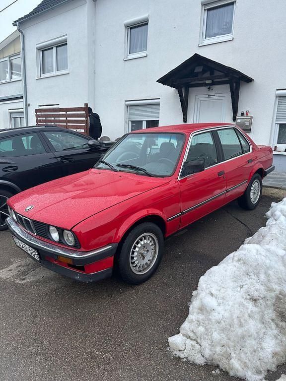 Usata BMW 324 86 CV (63 kW) 1987 Rosso Berlina
