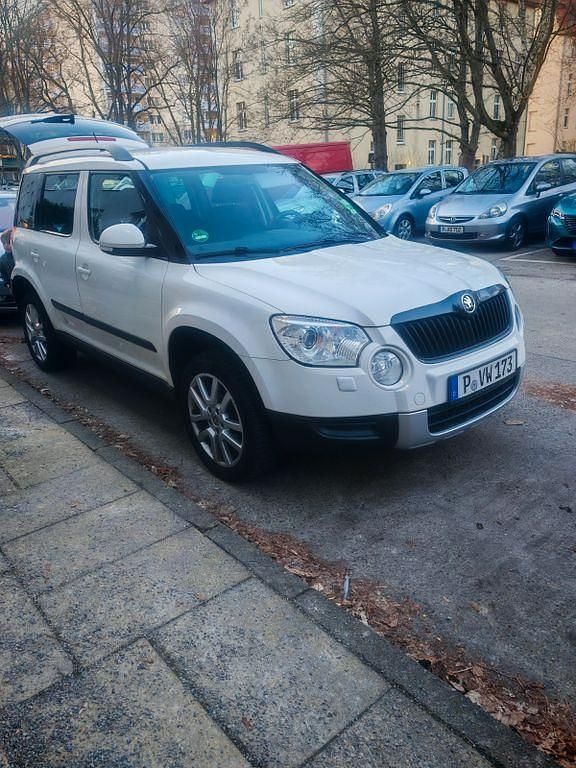 Gebraucht Skoda Yeti Ambition 185 PS (136 kW) 2011 Weiß SUV