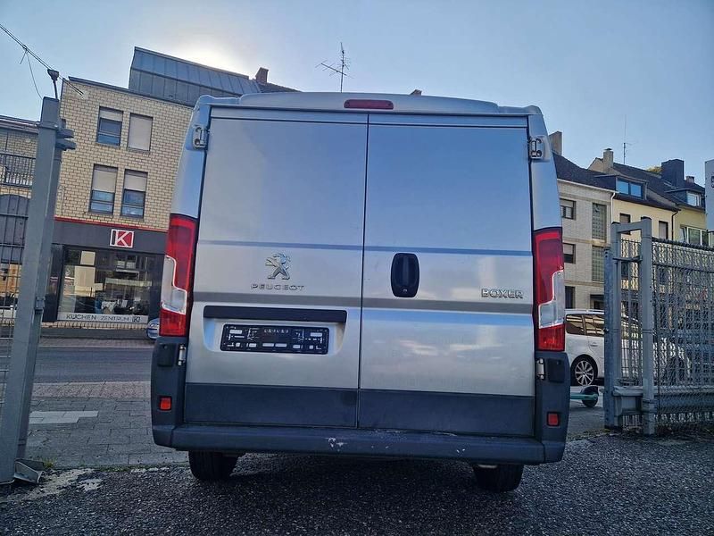 Gebraucht Peugeot Boxer 110 PS (80 kW) 2017 Grau Van
