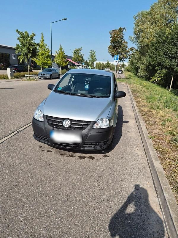 Second-hand VW Fox 75 CP (55 kW) 2006 Argintiu Hatchback