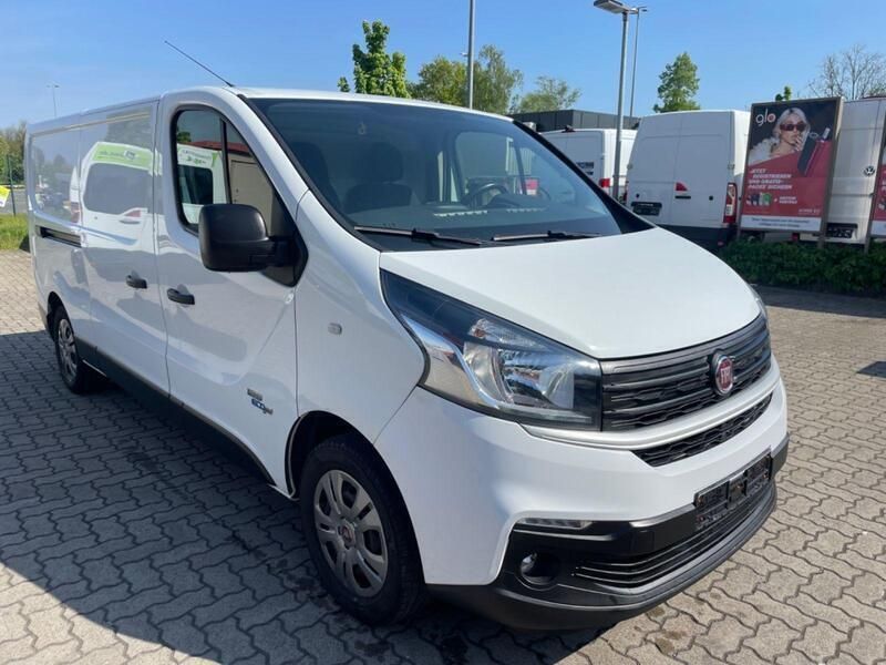 Gebraucht Fiat Talento 125 PS (91 kW) 2017 Weiß Van / Kleinbus