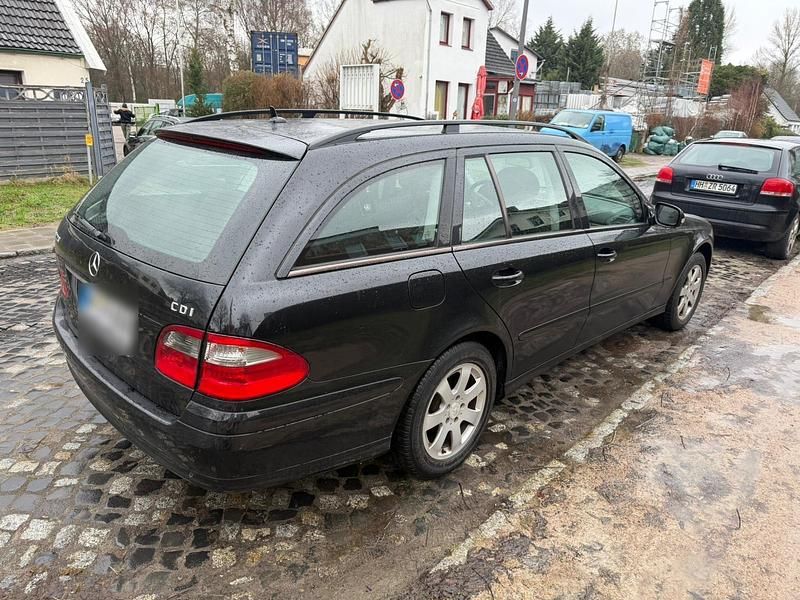 Gebraucht Mercedes E220 2007 Schwarz Kombi
