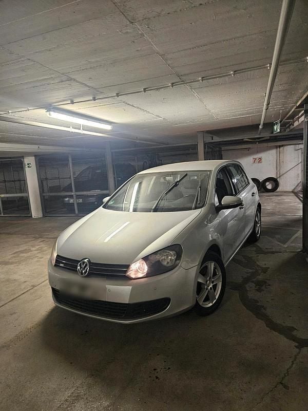 Second-hand VW Golf VI 2009 Argintiu Hatchback