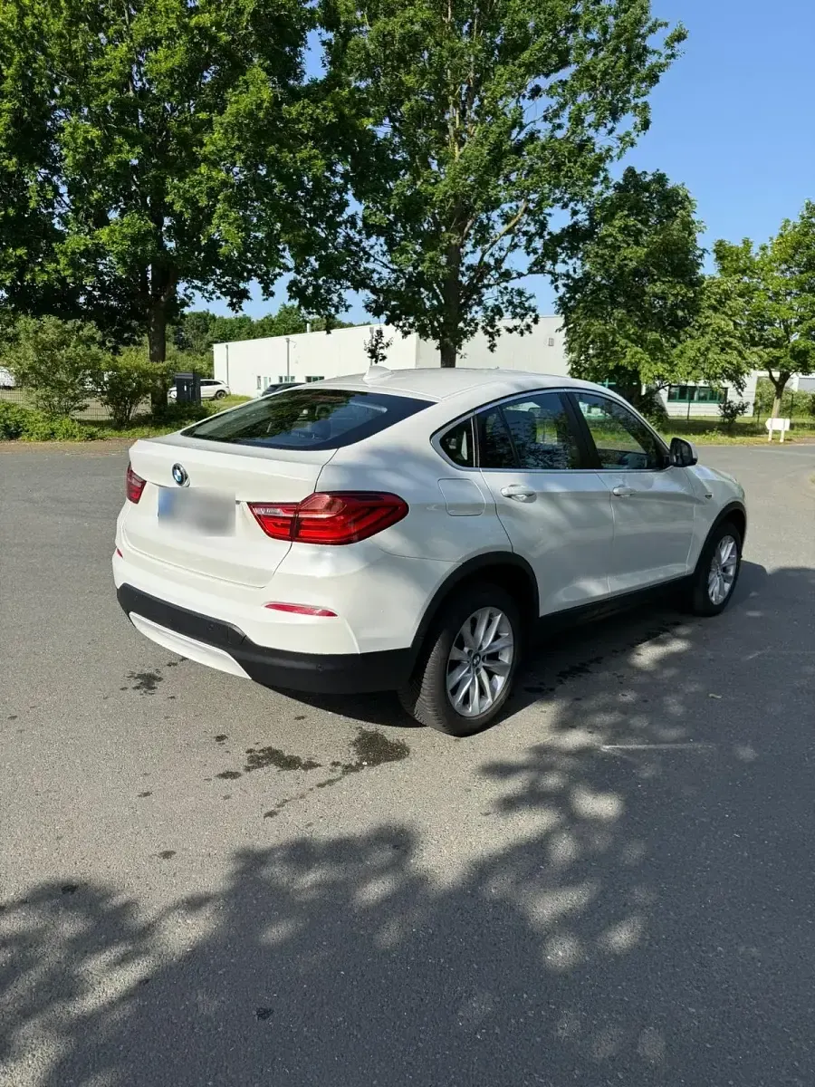 Gebraucht BMW X4 190 PS (139 kW) 2016 Weiß SUV