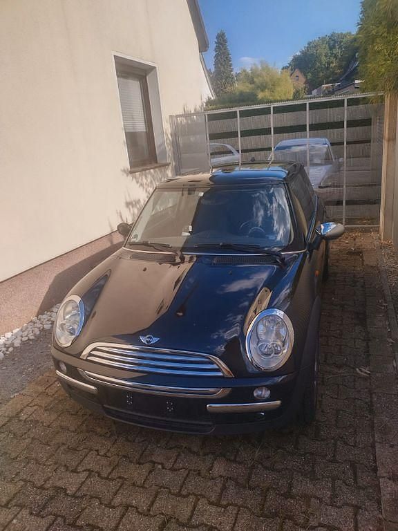 Schwarz Gebraucht 2004 Mini One D Kleinwagen | 2.250 € (Fairer Preis) - Bild 1/4