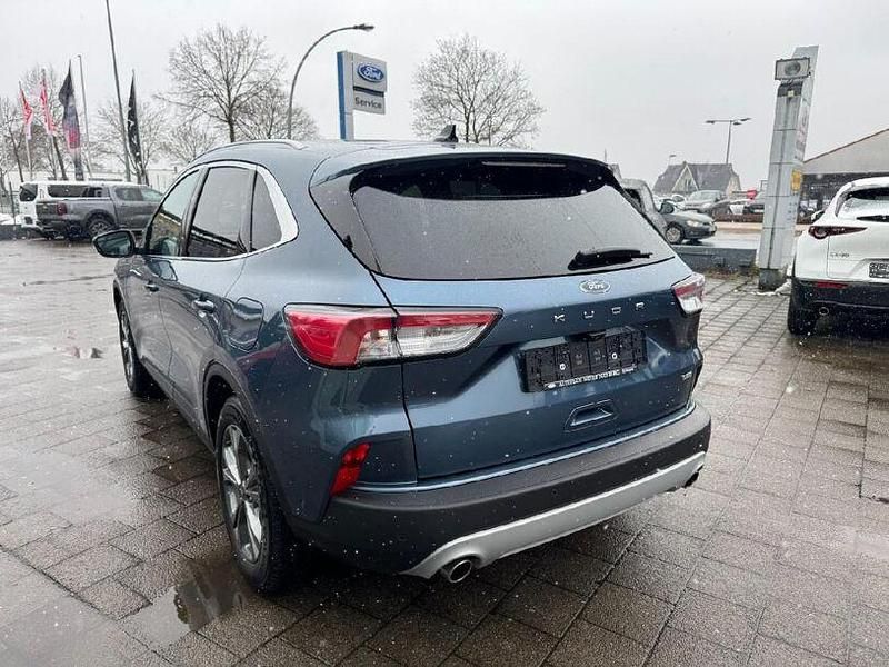Gebraucht Ford Kuga Titanium 152 PS (111 kW) 2020 Chromablau metallic SUV