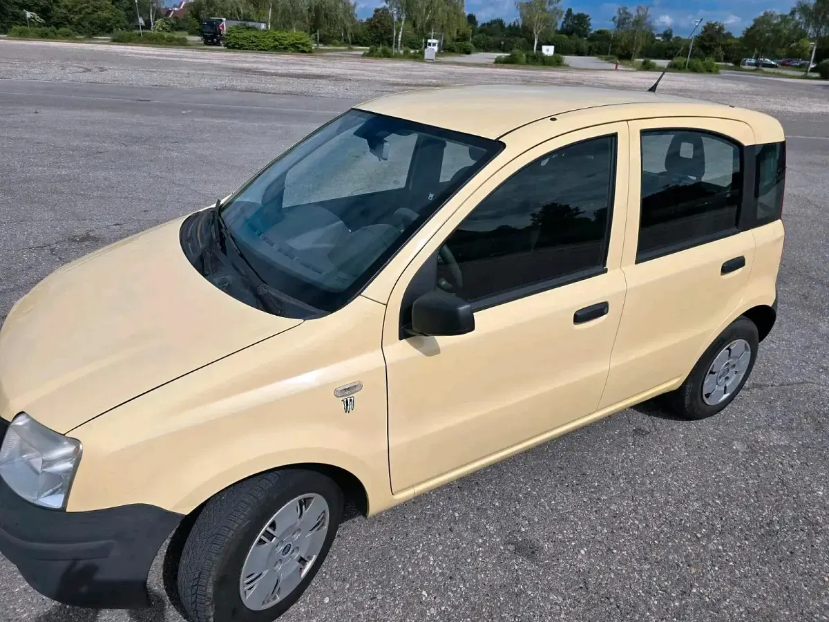 Gebraucht Fiat Panda 54 PS (39 kW) 2009 Gelb Kleinwagen