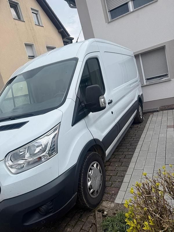 Second-hand Ford Transit 131 CP (96 kW) 2019 Alb Monovolum