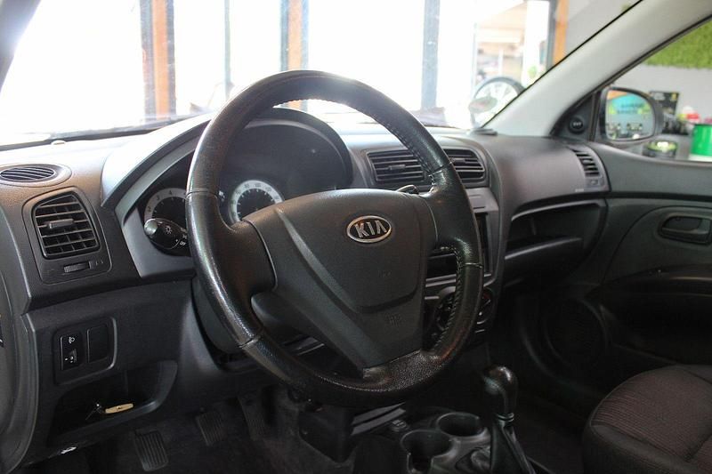 Gebraucht Kia Picanto Start 65 PS (47 kW) 2009 Weiß Kleinwagen