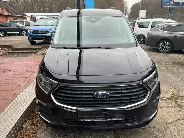 Gebraucht Ford Tourneo Connect 125 PS (91 kW) 2023 Schwarz Van / Kleinbus