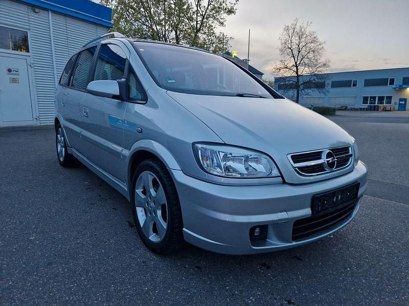 Gebraucht Opel Zafira 125 PS (91 kW) 2005 Grau Van / Kleinbus