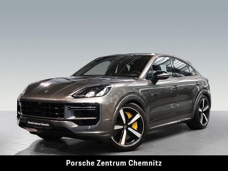Grau Gebraucht 2024 Porsche Cayenne Turbo E-Hybrid SUV | 175.350 € (Superpreis) - Bild 1/4