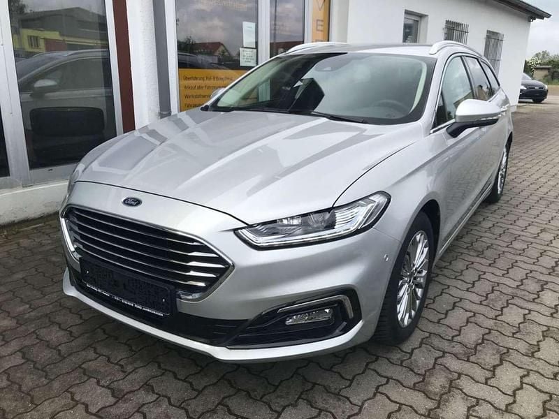 Gebraucht Ford Mondeo Titanium 186 PS (136 kW) 2021 Polarsilber metallic Kombi