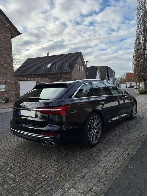 Gebraucht Audi S6 Design 344 PS (253 kW) 2021 Schwarz Kombi