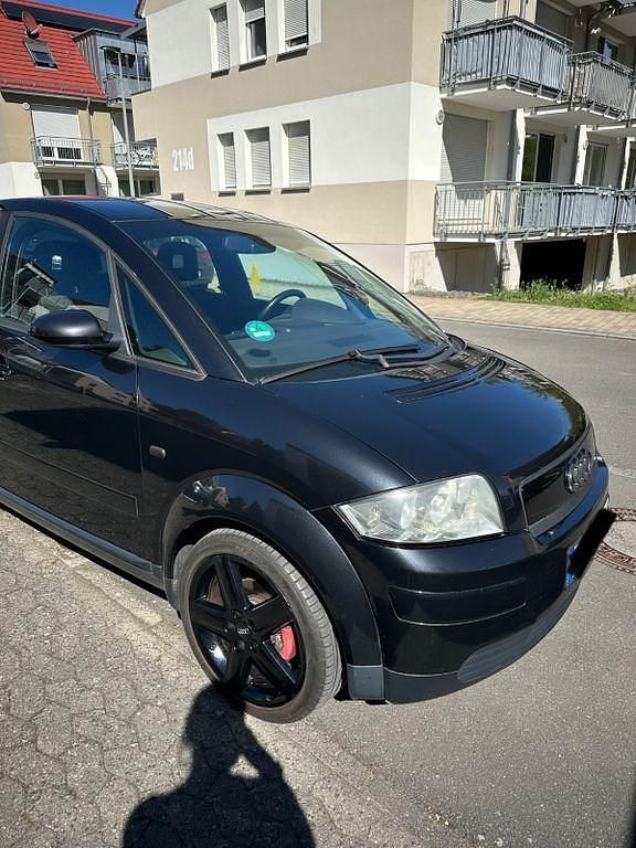 Second-hand Audi A2 75 CP (55 kW) 2003 Negru Hatchback