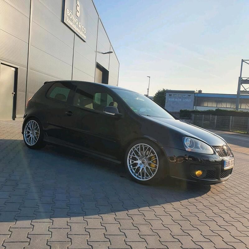 Schwarz Gebraucht 2006 VW Golf V GTI Kleinwagen | 4.500 € (Fairer Preis) - Bild 1/4