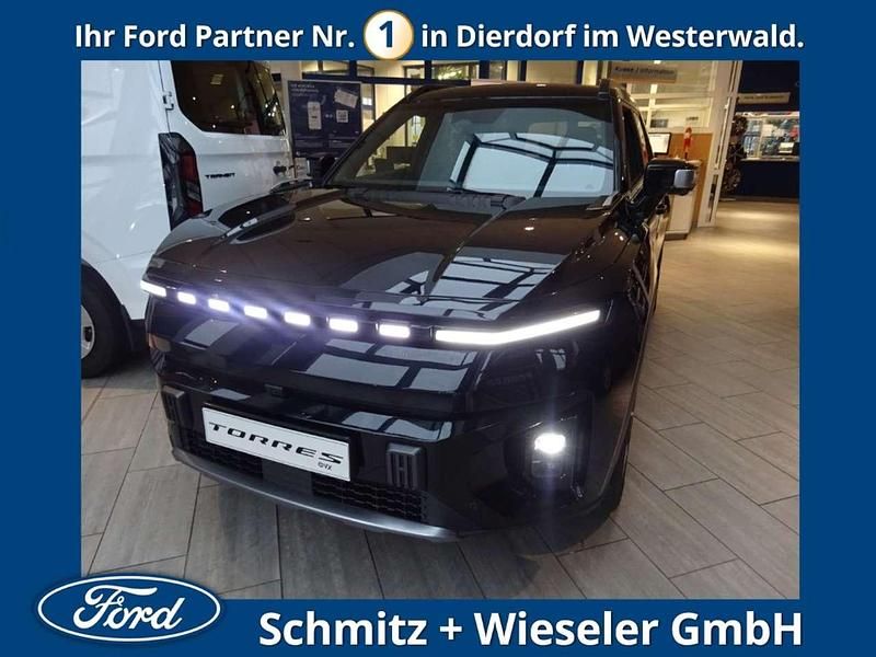 Schwarz Gebraucht 2025 Ssangyong Torres EVX SUV | 45.950 € - Bild 1/4