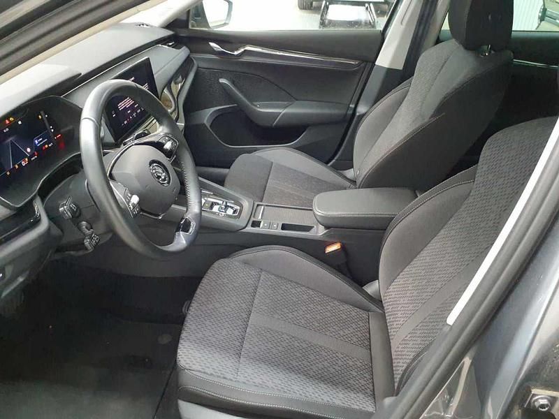 Gebraucht Skoda Octavia Style 150 PS (110 kW) 2023 Graphitgrau metallic Kombi