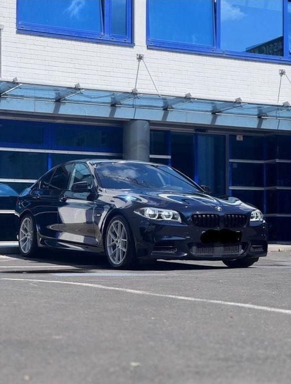 Blau Gebraucht 2011 BMW 535 Shadowline Limousine | 18.000 € (Fairer Preis) - Bild 1/4