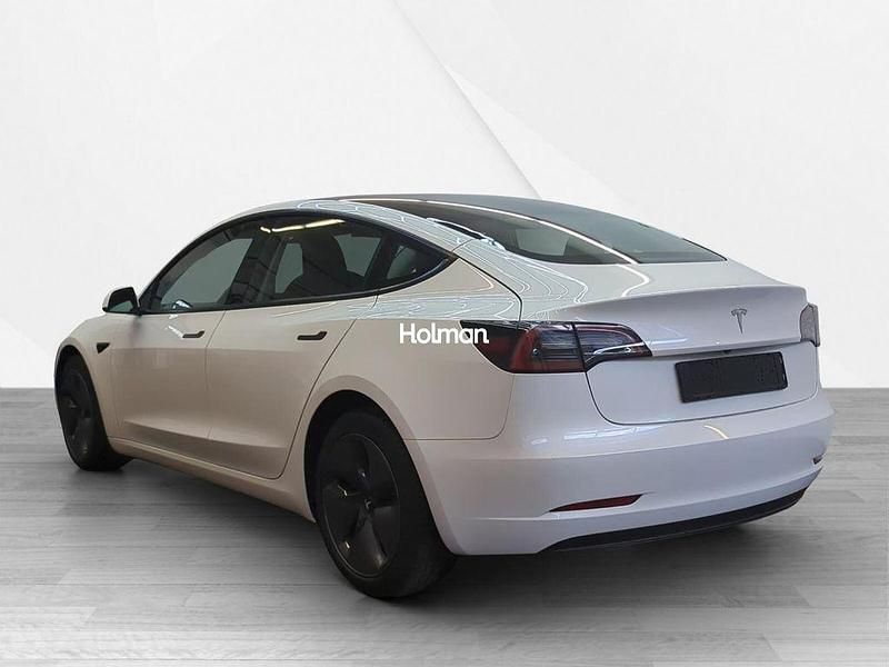 Gebraucht Tesla Model 3 Standard Range 208 kW (283 PS) 2022 Weiß Limousine