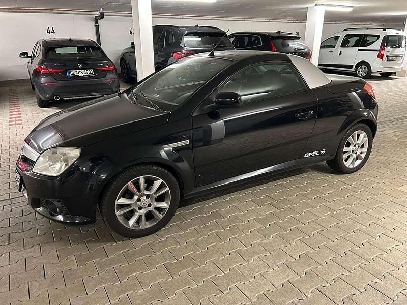 Gebraucht Opel Tigra 90 PS (66 kW) 2006 Schwarz Cabrio