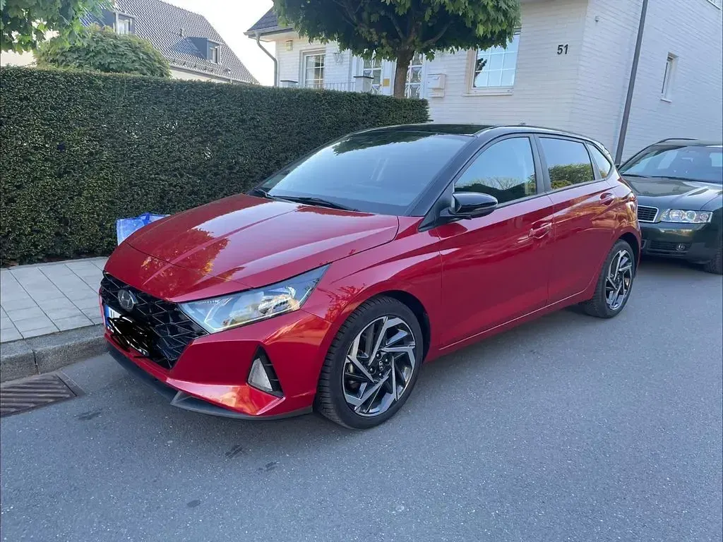 Usata Hyundai i20 GO! 101 CV (74 kW) 2023 Rosso Utilitaria
