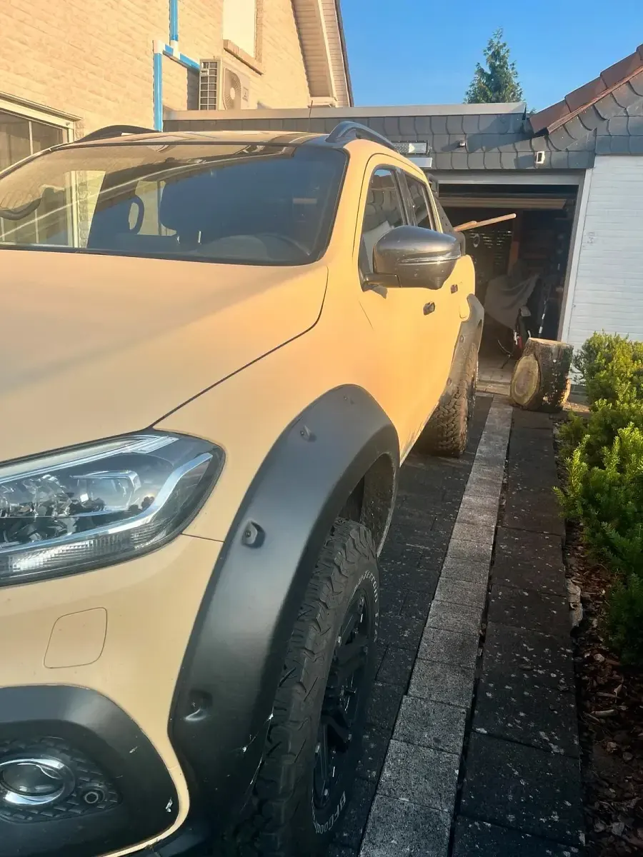 Gebraucht Mercedes X350 258 PS (189 kW) 2018 Beige Pickup