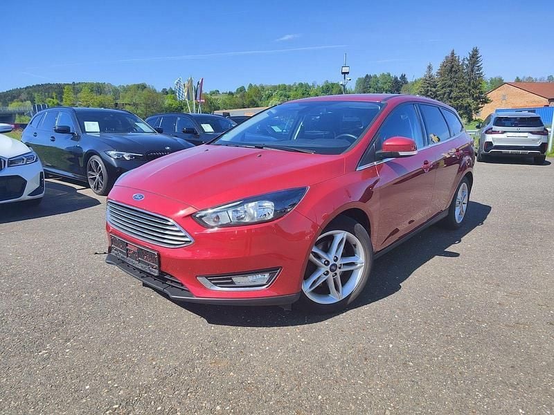 Candyrot metallic Gebraucht 2016 Ford Focus Titanium Kombi | 7.950 € (Guter Preis) - Bild 1/4